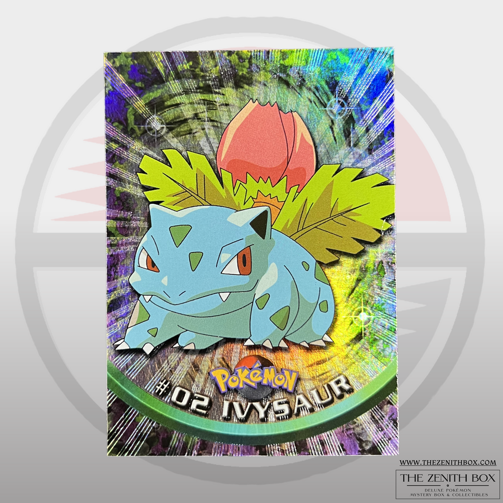 Ivysaur #02 Topps Series 1 Rainbow Foil (English) — front